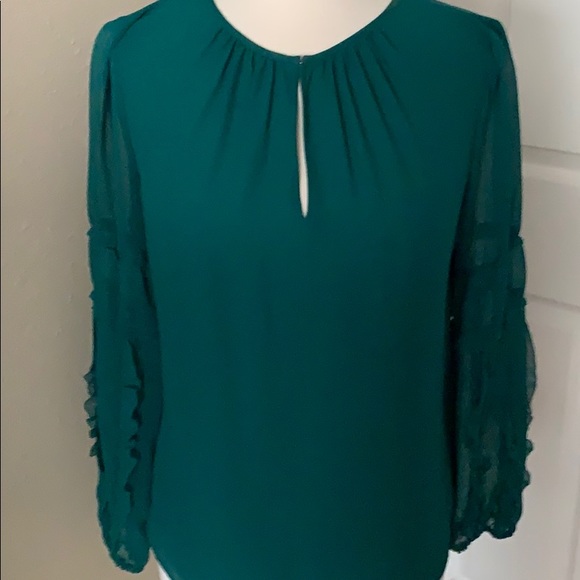 Worthington size small blouse. Green - Picture 3 of 3